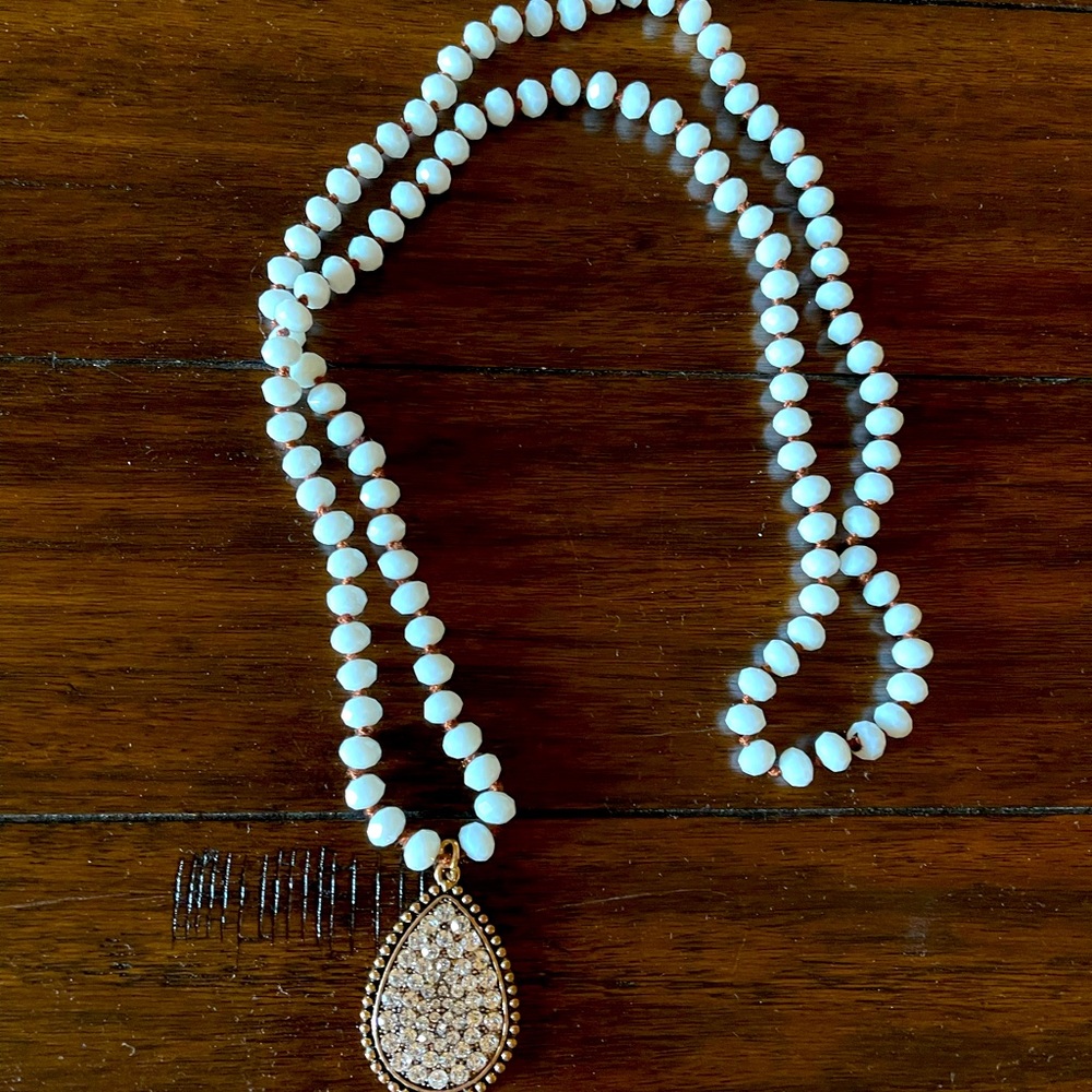Necklace & Earring Set - Picture 2 of 3
